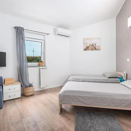 Elorea Semesterbostad *