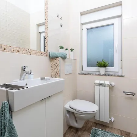 別荘 Elorea Nova Vas