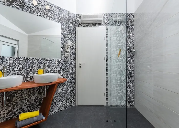 Elorea Nova Vas (Brtonigla)