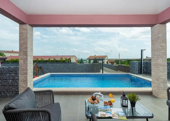 Elorea * Nova Vas (Brtonigla)